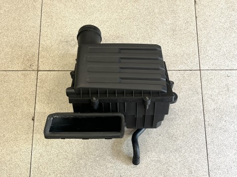 Корпус воздушного фильтра VAG MQB 1.8, 2.0 TSI, TDI, Audi A3, S3, TT, TTS, Q2, Q3, Skoda Octavia A7, Superb, Kodiaq, Karoq, Volkswagen Tiguan, Golf 7 R, GTI, Passat B8, Arteon, Seat Leon