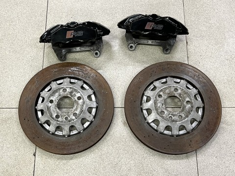 Передние тормоза Brembo 4pot 370x32 оригинал Audi TTRS 8J